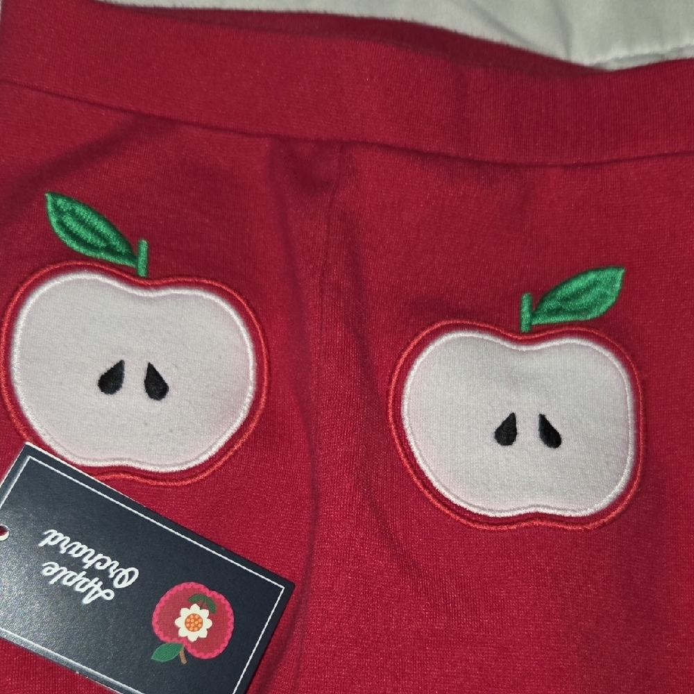 Gymboree Fun Apple 2pc Set - Picture 4 of 6
